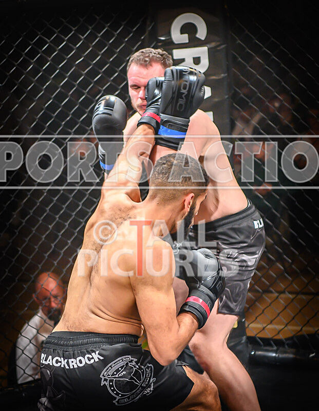 BOUT- 2 - Dom Boyce v Dom Simon-24 - BOUT 2 - Dom Boyce v Dom Simon