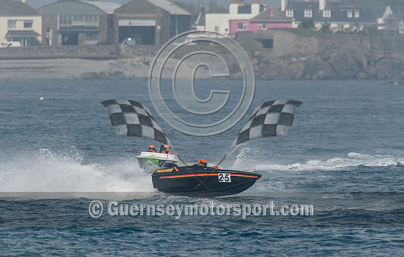 Powerboats_22-08-2015-37 - GPA 2015 OFFSHORE CHAMPIONSHIP_RACE-9