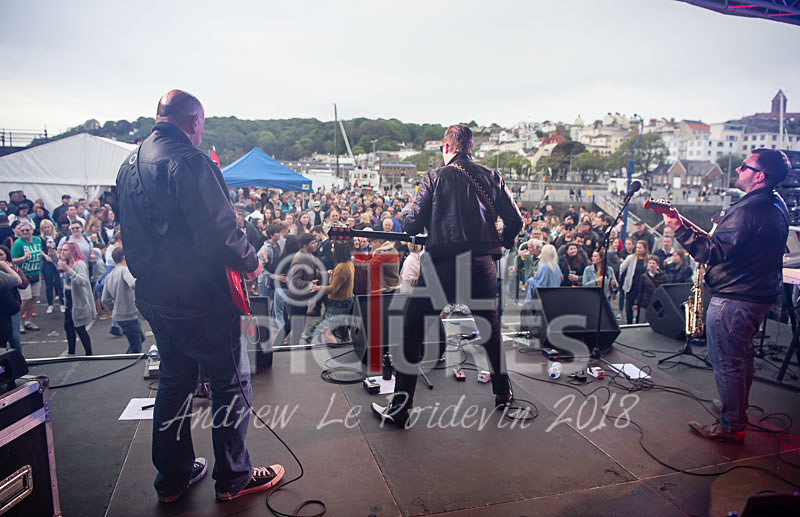 Matt Bonneville  the Cage Shakers-55 - MATT BONNEVILLE & THE CAGE SHAKERS