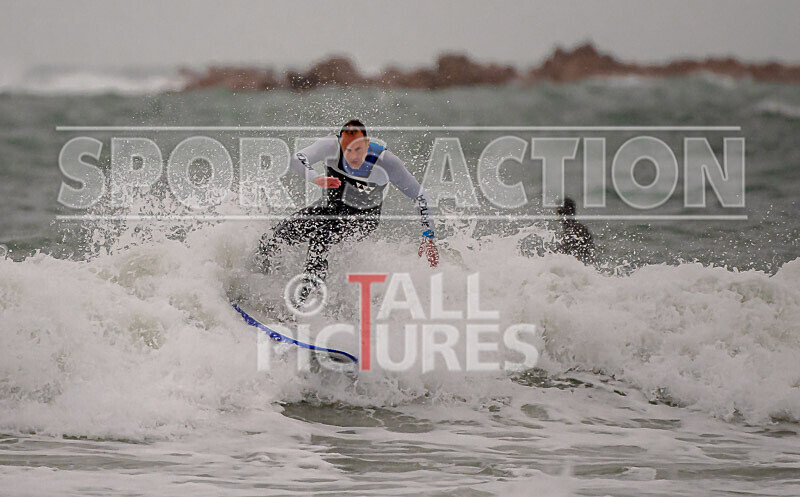 Surfing_01-11-2020-45 - SURFING AT VAZON BAY GUERNSEY