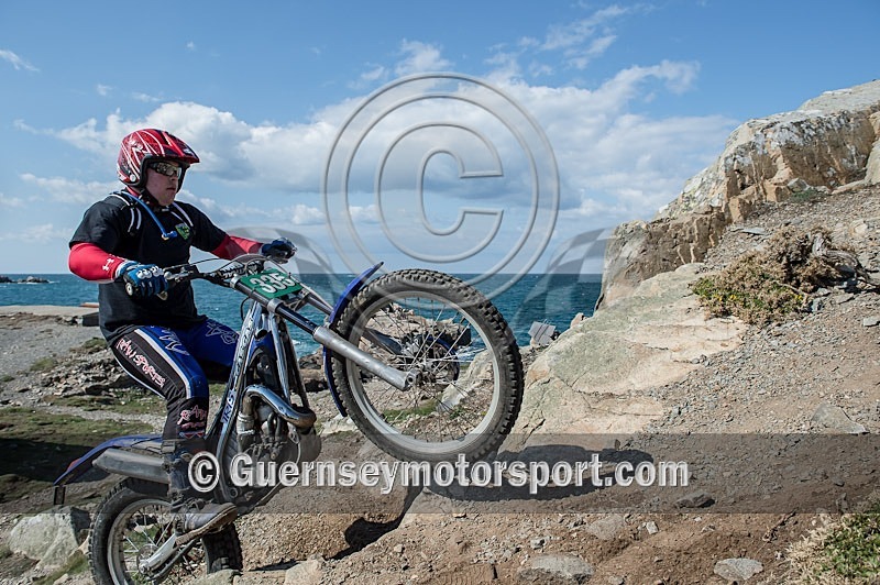 Bike Trials_15-04-2012-22 - TRIALS_15-04-2012