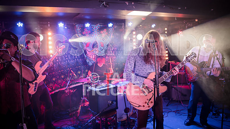 The Recks-699 - THE RECKS