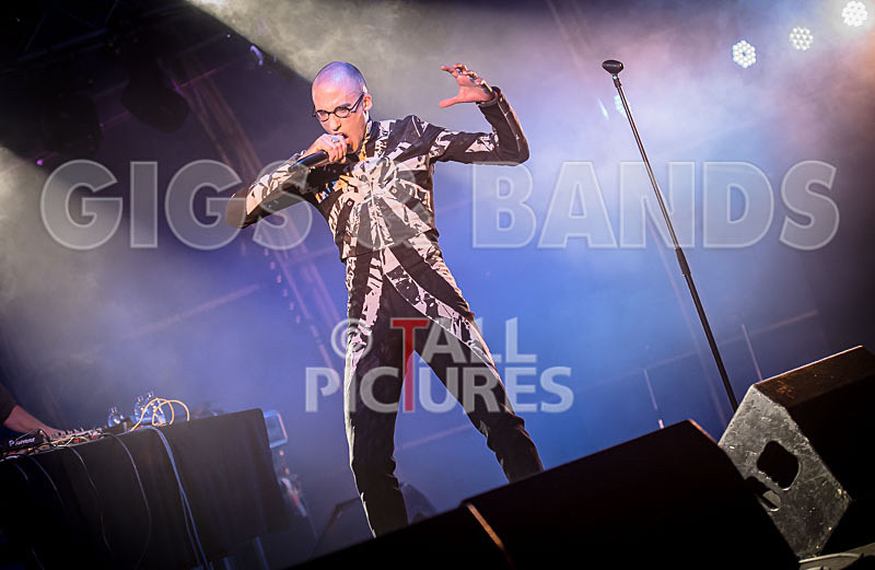 The Correspondents-73 - THE CORRESPONDENTS