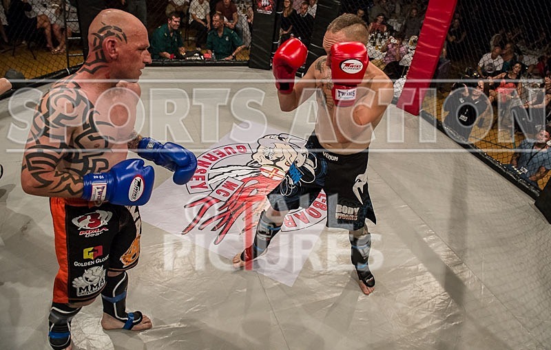 Cage Fighting_2012_Bout 10-36 - BOUT-10