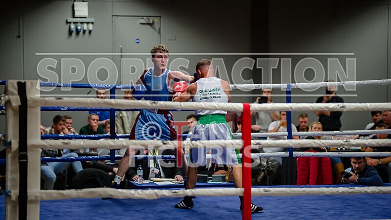 BOUT 11_Niall Adams v Blaine Lambert-37 - BOUT 11_Niall Adams v Blaine Lambert