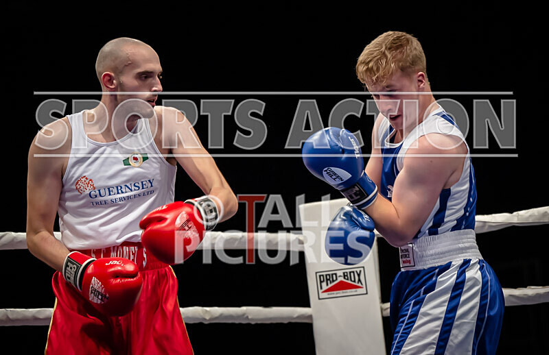 BOUT 9- Cameron Hards v Alex Sanderson-17 - BOUT 9: Cameron Hards v Alex Sanderson