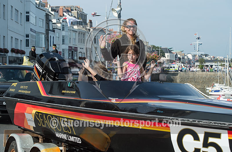 Powerboat Parade_2014-25 - UIM WORLD OFFSHORE CHAMPIONSHIP BOAT PARADE