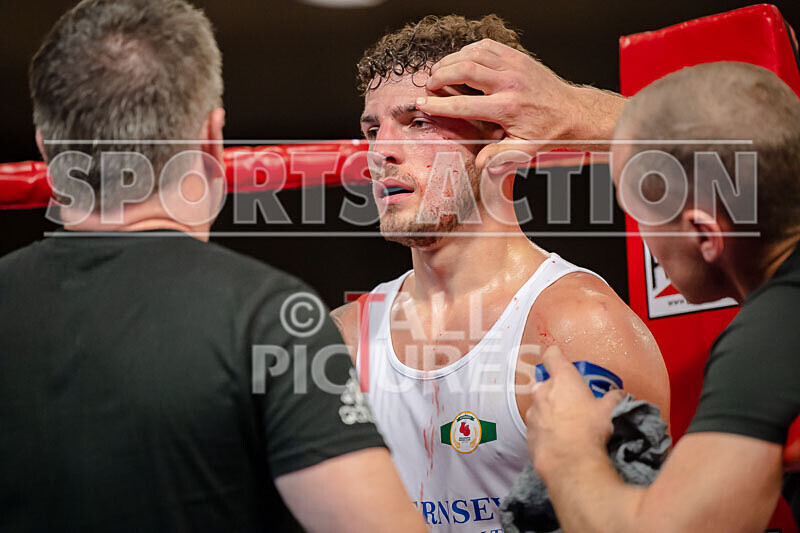 BOUT 13_Billy Poullain v Arran Devine-19 - BOUT 13_Billy Poullain v Arran Devine