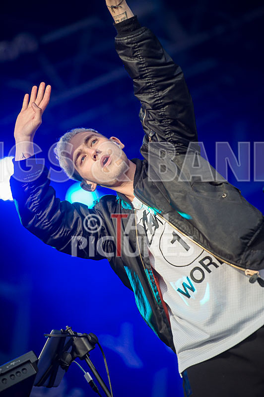 Years  Years-40 - YEARS & YEARS