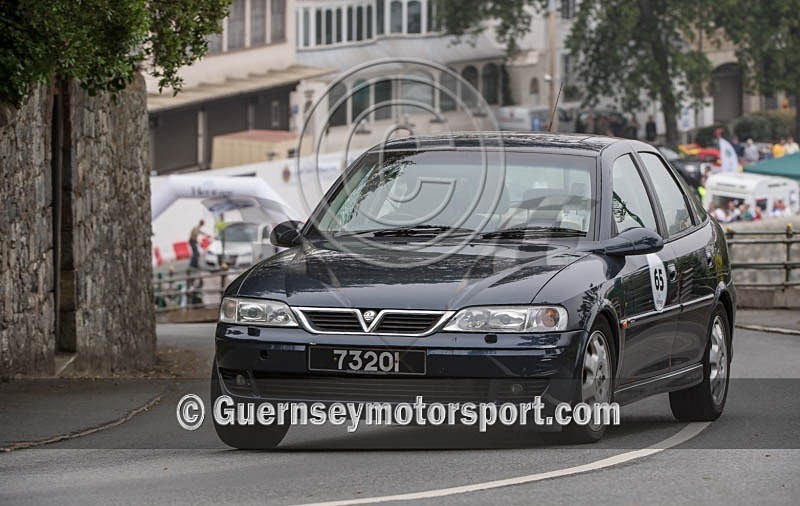 Heritage Charity Hill Climb_2013-208 - HERITAGE CHARITY HILL CLIMB 2013