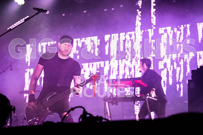 Pendulum Live-25 - PENDULUM LIVE