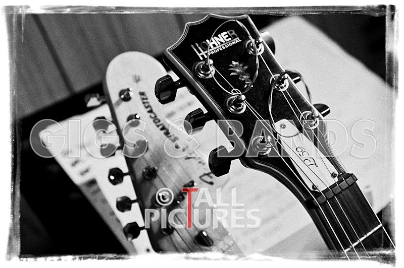 Teaspoonriverneck Studio Session-2_BW - TEASPOONRIVERNECK