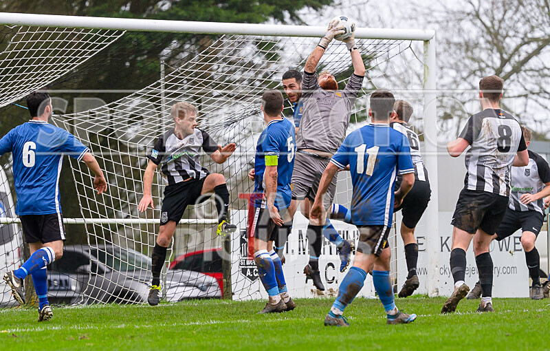 Saints v Alderney_29-01-2022-21 - SAINTS v ALDERNEY