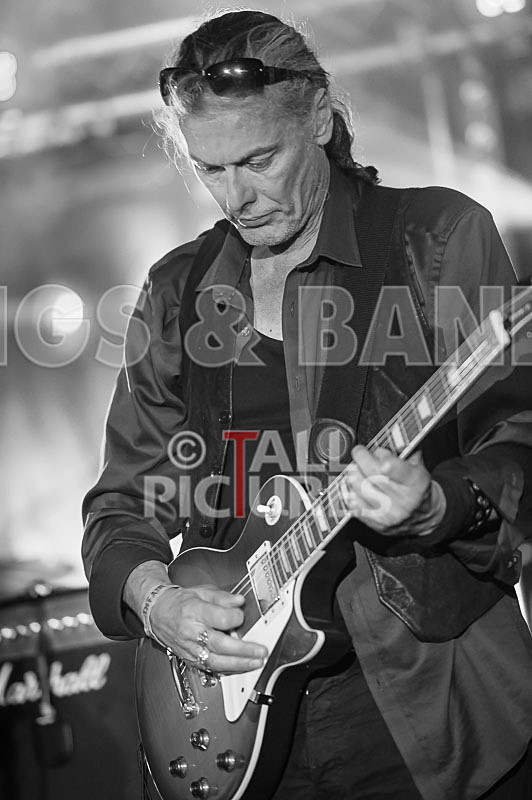 Attila the Stock Broker-45 - ATTILA THE STOKEBROKER'S BARNSTORMERS