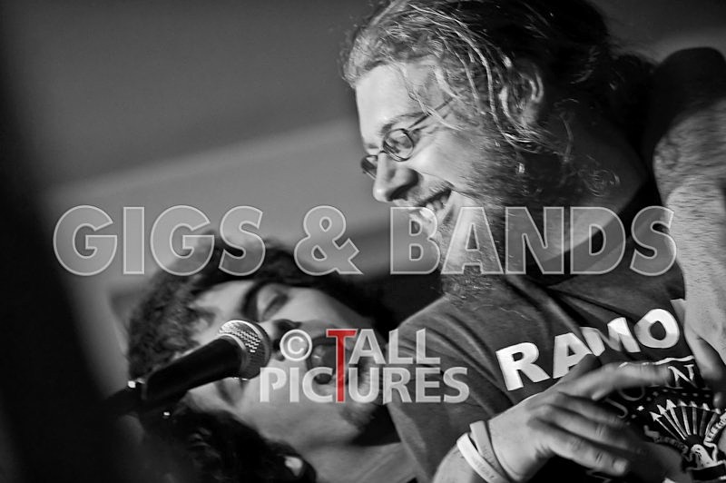 The Nelkons-5 - THE NELKONS