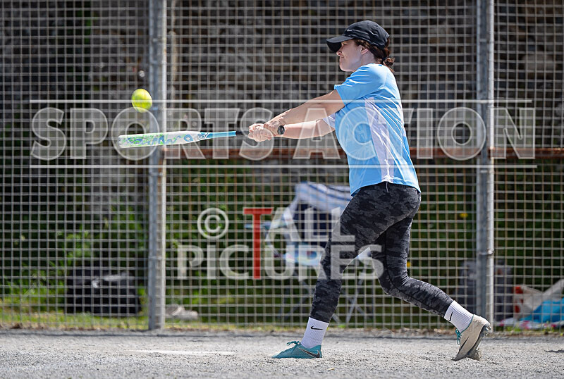 Manor Farm Donkeys v Tomahawks-51 - MANOR FARM DONKEYS v TOMAHAWKS