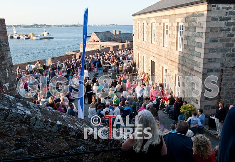 Castle Music-11 - CASTLE CORNET MUSIC NIGHTS 2009