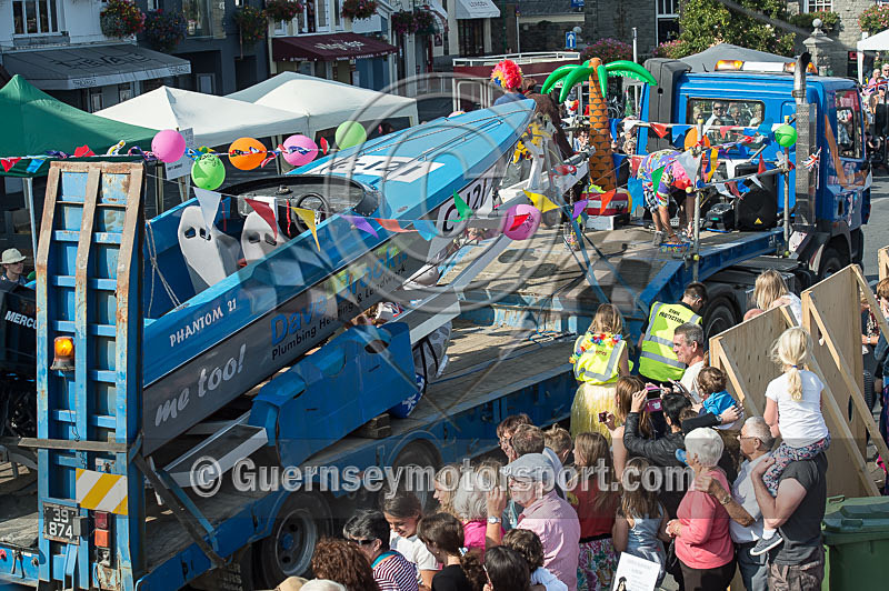Powerboat Parade_2014-22 - UIM WORLD OFFSHORE CHAMPIONSHIP BOAT PARADE