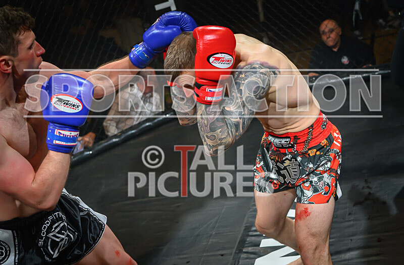 BOUT- 10 - Johan Pols v Ralph Pickering-34 - BOUT 10 - Johan Pols v Ralph Pickering