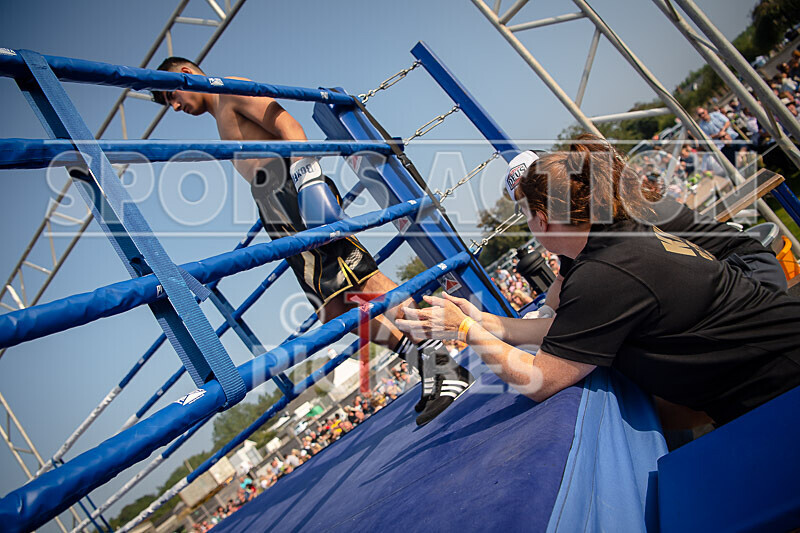 BOUT 6 - Tony -Foxey- Fox v Tyler -the Lion- Quintels-31 - BOUT 6 - Tony 'Foxey' Fox v Tyler 'the Lion' Quintels