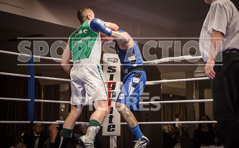 Bout-10_Matt Jennings v Mason Holmes-32 - Bout - 10_Matt Jennings v Mason Holmes