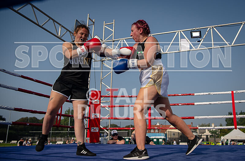 BOUT 5 - Emma -the Mentalist- Martin v Katie -the Lioness- Le Tissier- - BOUT 5 - Emma 'the Mentalist' Martin v Katie 'the Lioness' Le Tissier