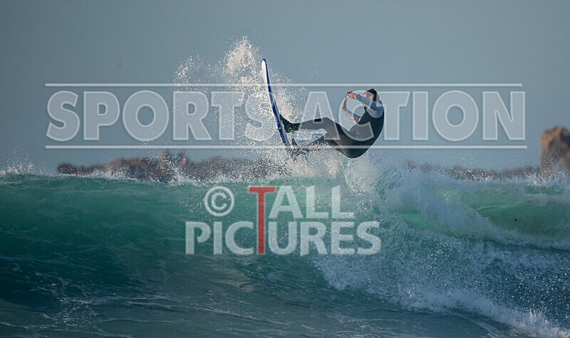 Vazon Surfing_27-02-2021-134 - SURFING AT VAZON BAY GUERNSEY