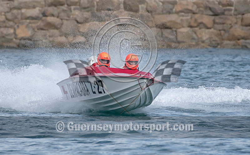 Powerboats_09-10-2016-18 - GPA STANLEY GIBBONS SERIES_RACE-10