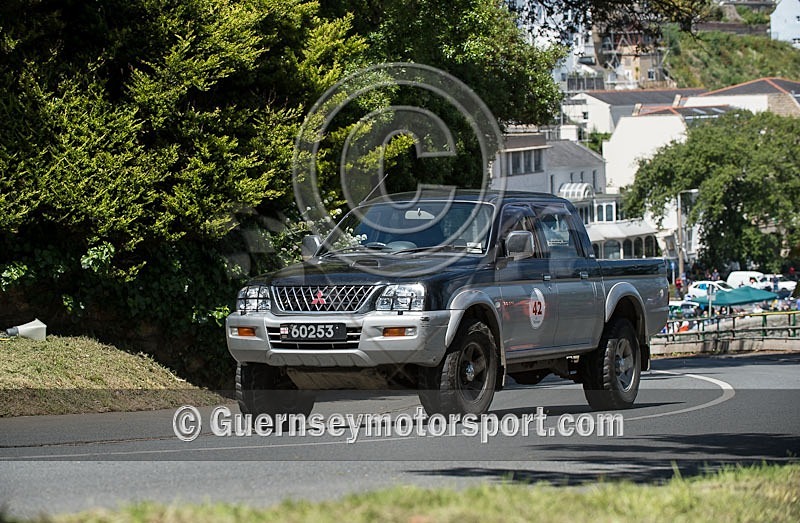 Charity Hill Climb_2012-206 - HERITAGE CHARITY HILL CLIMB 2012