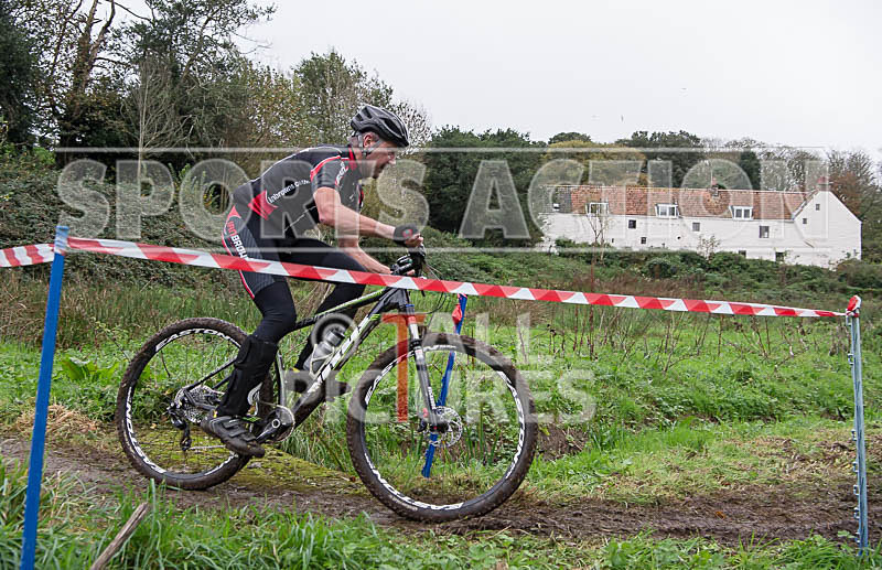 MTB_08-11-2015_RND-1_Race-3-118 - GVC MTB WINTER XC SERIES - ROUND-1_RACE-3