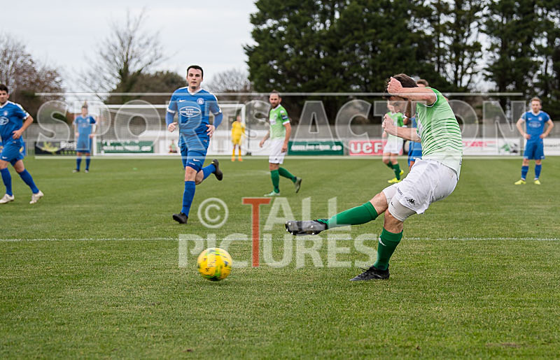 GFC v Shoreham_18-11-2017-26 - GUERNSEY FC v SHOREHAM