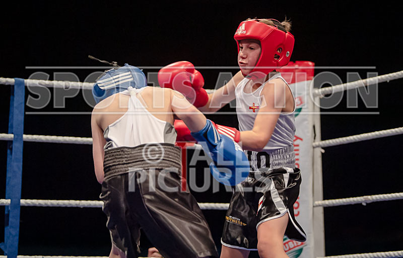 BOUT-5 - Rio Gaudion v Harry Manley-26 - BOUT-5 - Rio Gaudion v Harry Manley