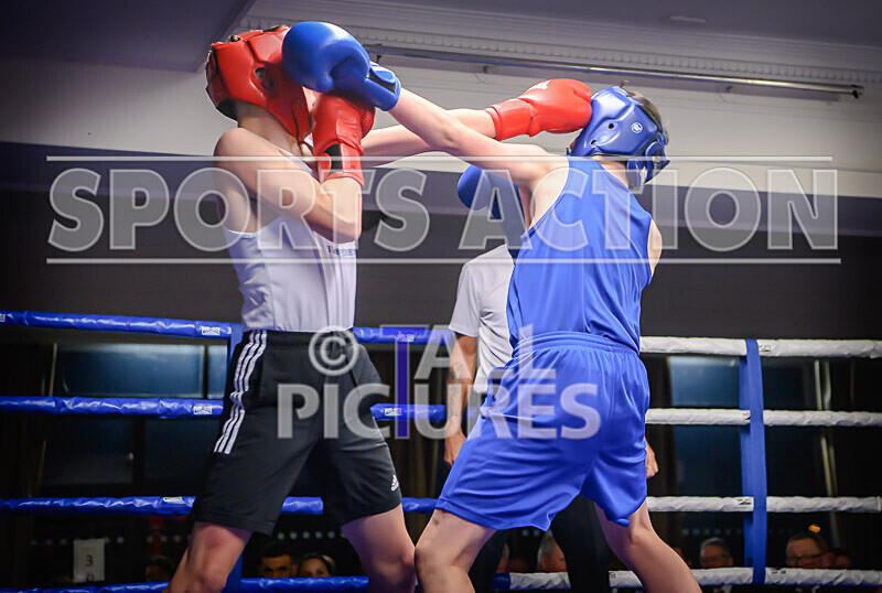 BOUT- 4 - Jacob Jones v Tommy Clark-29 - BOUT: 4 - Jacob Jones v Tommy Clark