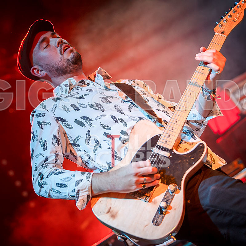 The Robert J Hunter Band-285 - THE ROBERT J HUNTER BAND