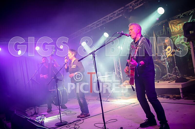 Silverados-50 - SILVERADOS