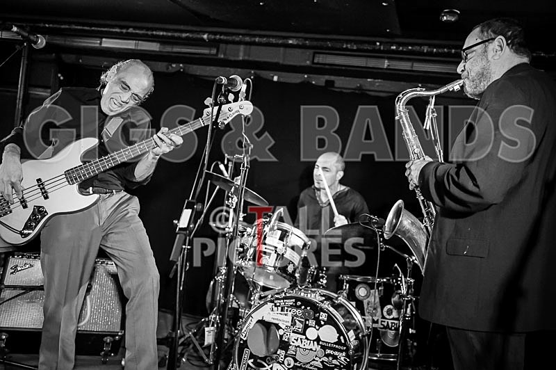 Norman Watt-Roy Band-63 - THE NORMAN WATT-ROY BAND with WILKO JOHNSON