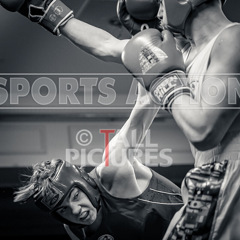 BOUT 2_Ethan Le Moignan v Cian Pope-13 - BOUT 2_Ethan Le Moignan v Cian Pope