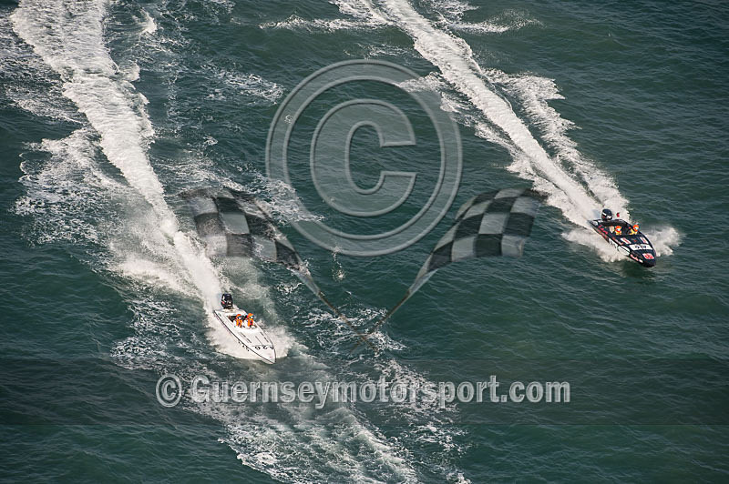 Worlds Powerboats_2014_Race-1-213 - UIM CLASS 3A & 3B WORLD OFFSHORE CHAMPIONSHIP_RACE-1
