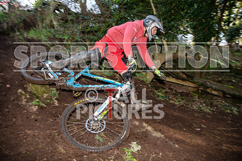 MTB Downhill_19-01-2020-10 - MTB WINTER DOWNHILL 2020_ROUND-2