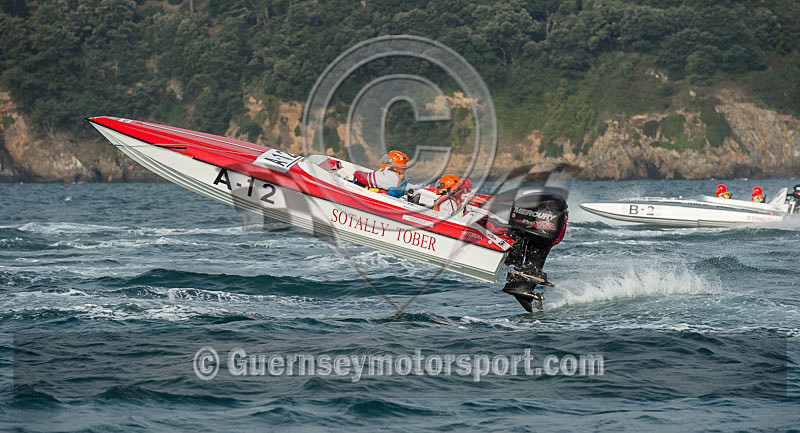 Worlds Powerboats_2014_Race-2-125 - UIM CLASS 3A & 3B WORLD OFFSHORE CHAMPIONSHIP_RACE-2