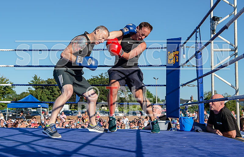 BOUT-4 Steve The Predator Le Prevost v Sean Gauvain-10 - BOUT-4 Steve 'The Predator' Le Prevost v Sean Gauvain