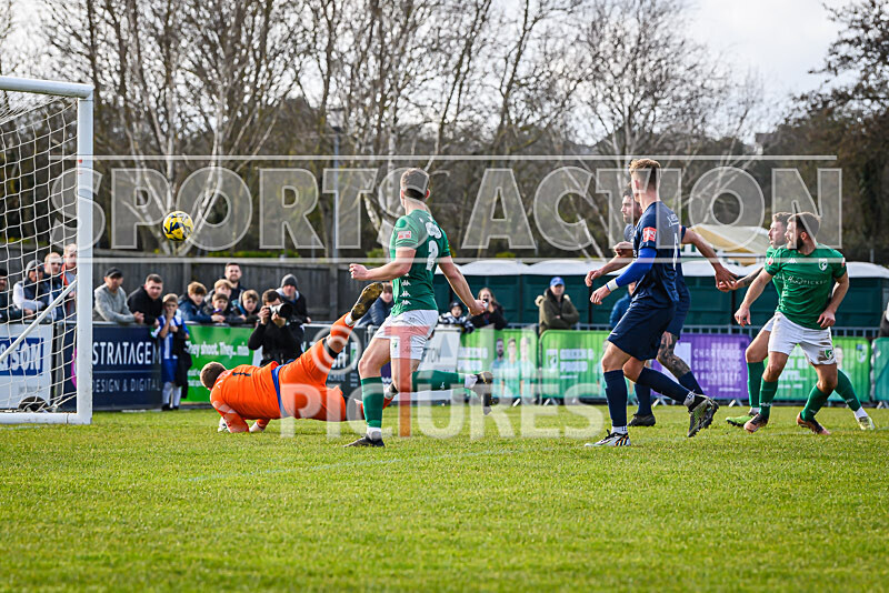 GFC v Binfield FC-81 - GFC v BINFIELD FC