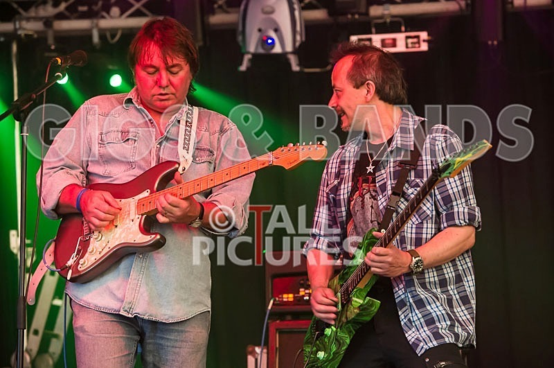 No Paparazzi-97 - NO PAPARAZZI