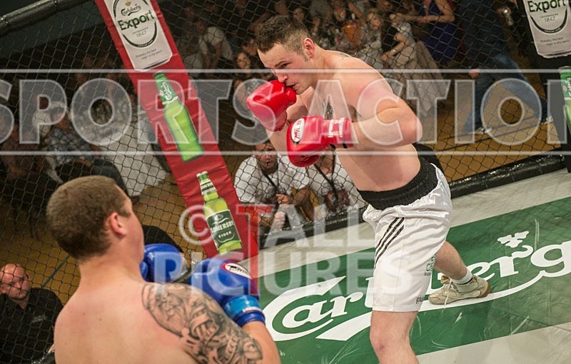 Lock-in Guernsey_2013_Bout-2-26 - BOUT-2