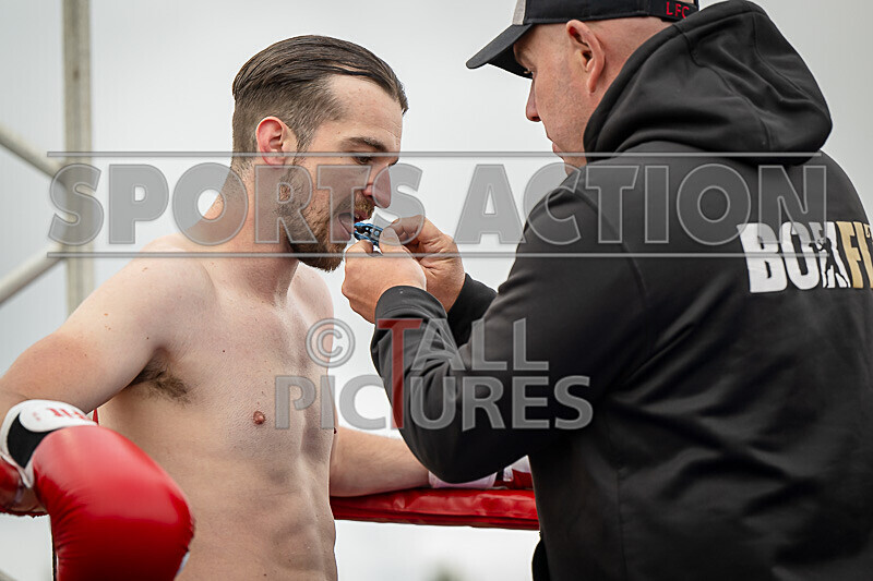 BOUT 8- Conor the Spartan  Smith v Chris Chaos Kiddy-16 - BOUT 8- Conor 'the Spartan'  Smith v Chris 'Chaos' Kiddy