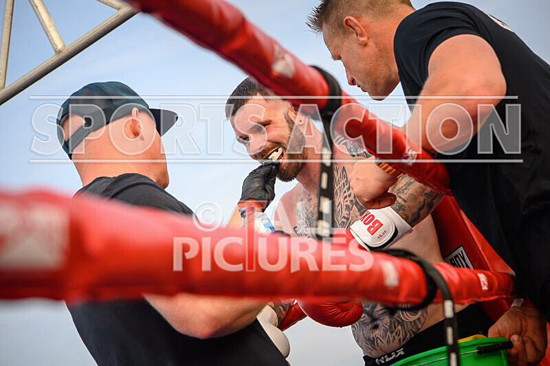 BOUT 12 - Dom Boyce v Koen Kraken Le Prevost-67 - BOUT 12 - Dom Boyce v Koen 'Kraken' Le Prevost