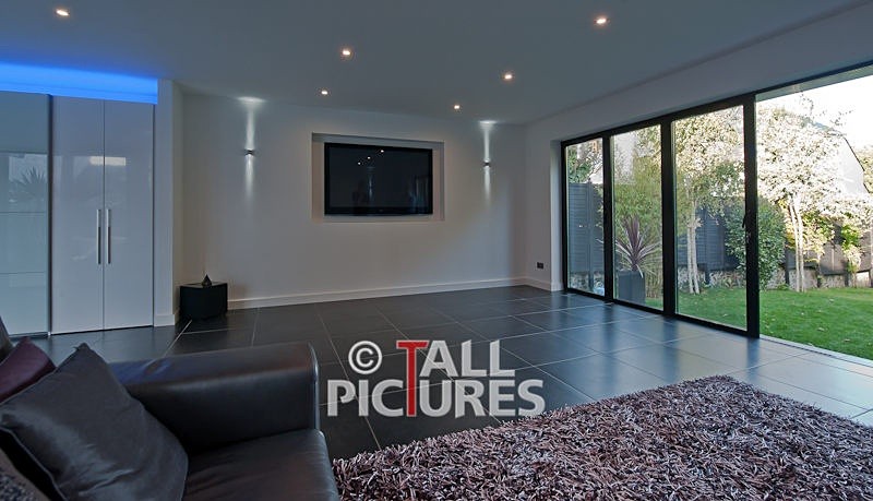 Ultra modern installation-12 - INVISIBLE SPEAKERS