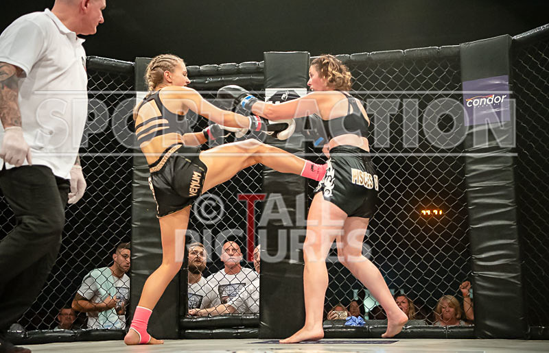 BOUT-6- Georgina Noel v Georgia Blumsom-37 - BOUT-6: Georgina Noel v Georgia Blumsom