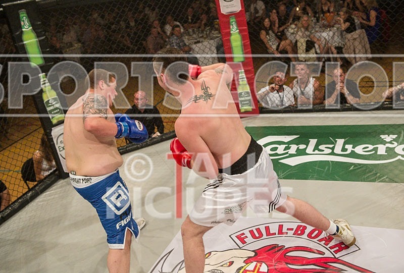 Lock-in Guernsey_2013_Bout-2-22 - BOUT-2