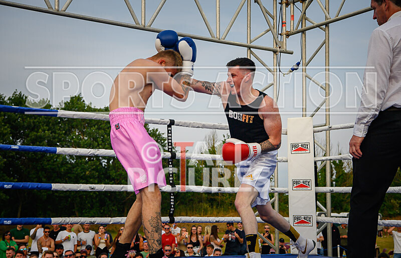 BOUT 11 - Raging Bull Jay Rive v Reece the Bomber Blondel-77 - BOUT 11 - 'Raging Bull' Jay Rive v Reece 'the Bomber' Blondel